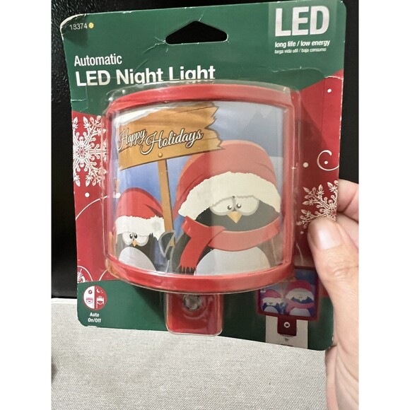 Vintage Jasco Holiday Christmas Penguins LED Nightlight NOS - Picture 5 of 9